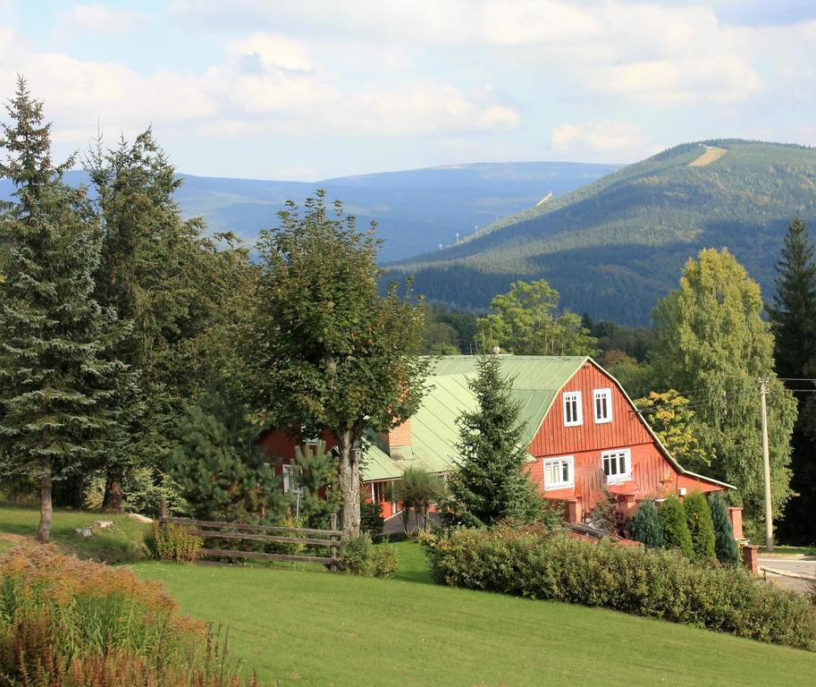 Rodinny Hotel Kaiser Desná Exterior photo