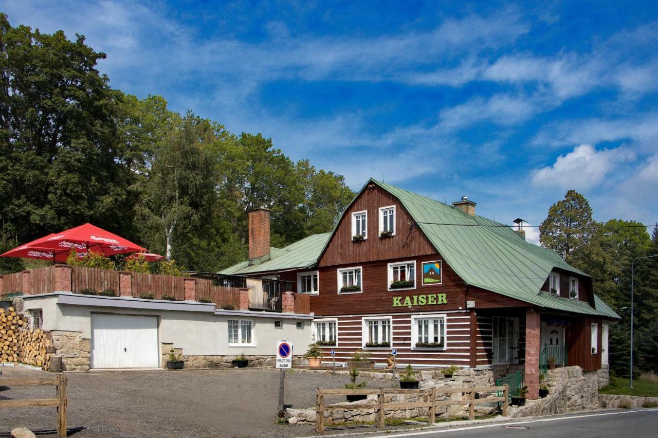 Rodinny Hotel Kaiser Desná Exterior photo